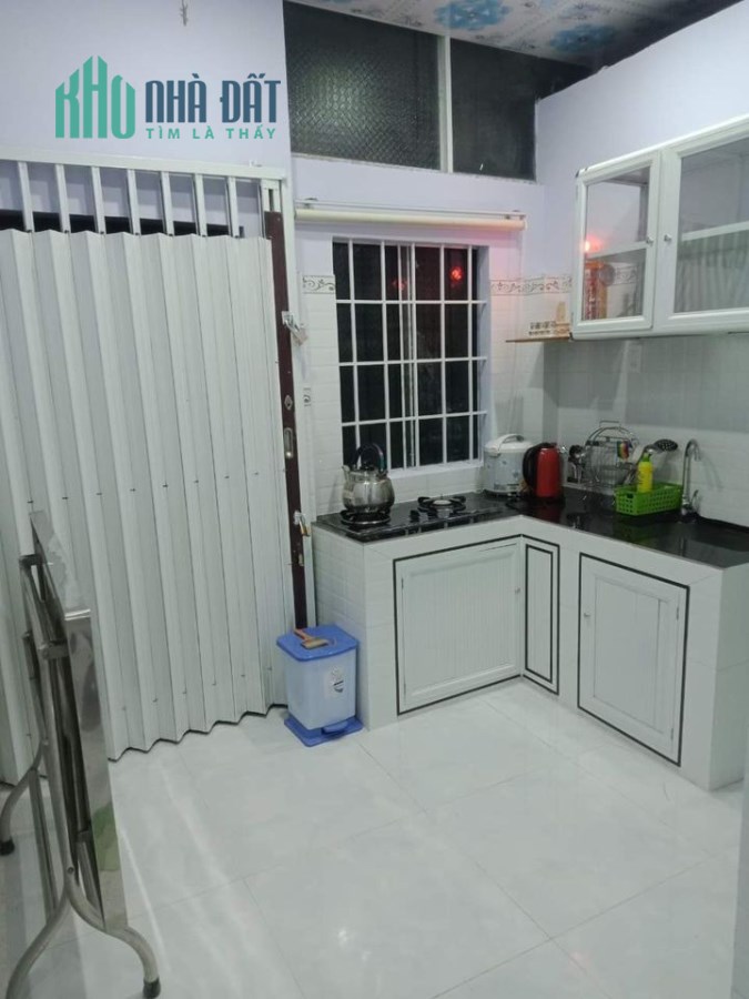 Bán nhà quận 11 42m2 ÔTÔ xoắn bán giảm 200triệu 0799149230