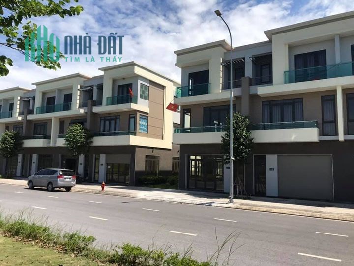 Cho thuê nhà phố siêu đẹp, nội thất đầy đủ tiện nghi