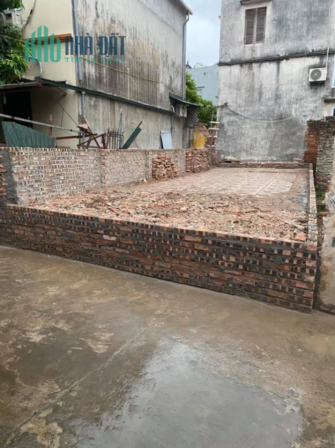 Bán NHANH Lô ĐẤT Đẹp Phố Trạm, Long Biên, 56m, Mt 4.5, 2.58 tỷ. Ô tô vào đất.