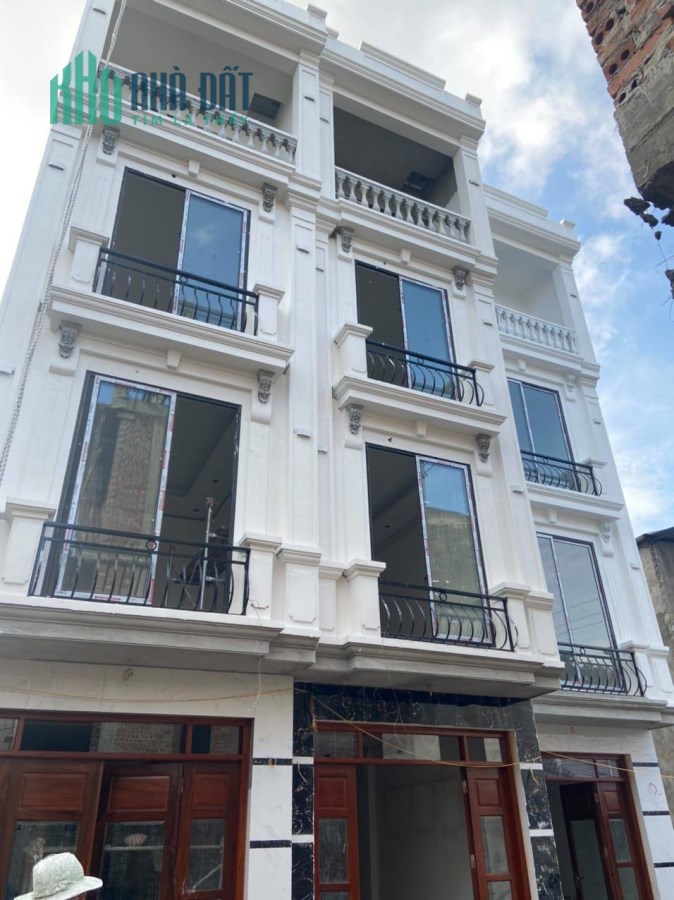 NHÀ ĐẸP Ở NGAY!!! Phúc Lợi, Long Biên, 34m x 5 tầng, Giá chủ đầu tư 1.9 tỷ.
