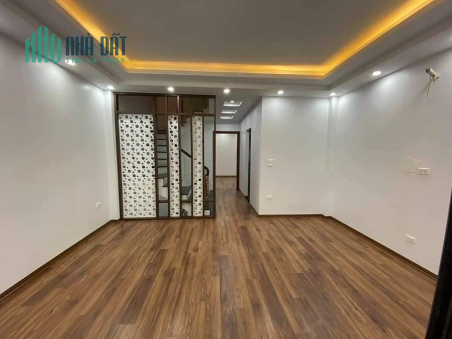 Bán nhà Giáp Nhị, 57m2*5 tầng, 4.5 tỷ, nhà đẹp