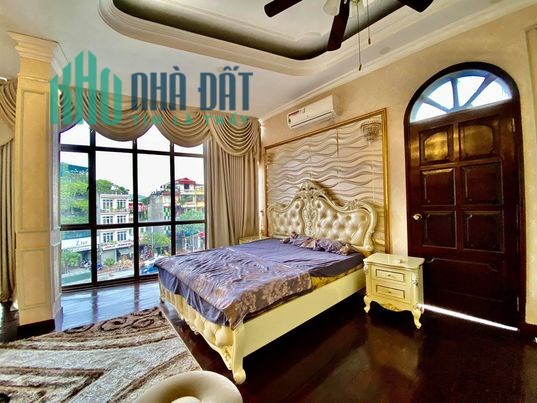 Bán nhà Cù Chính Lan, siêu giảm giá, 61m2, giá 6 tỷ nhỉnh