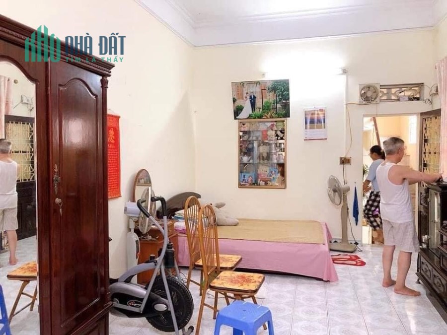 Siêu hiếm phố Bạch Mai, 48m2 - 3T, lô góc, ô tô, vỉa hè, kinh doanh đỉnh. 7.85 tỷ