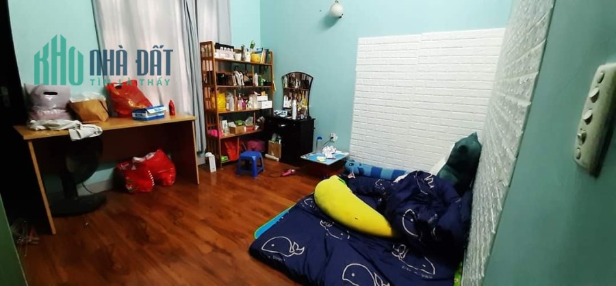 Bán nhà Giảng Võ, Ba Đình, 45m*3T,MT 4m, giá 5 tỷ 300 triệu, nhà đẹp ở luôn.
