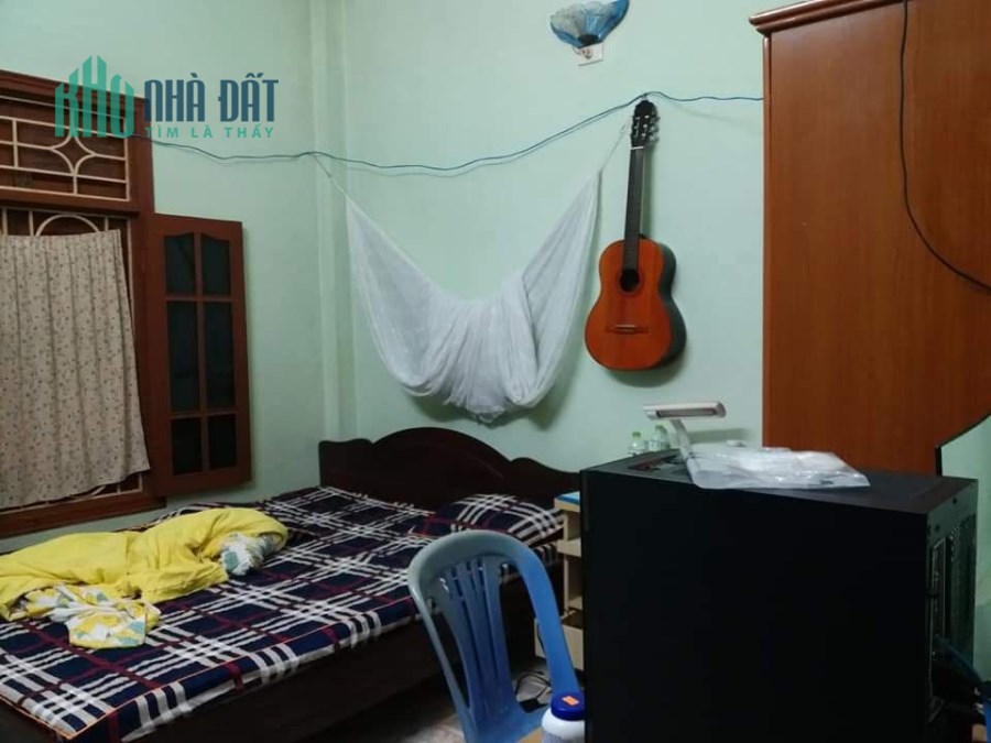 Bán gấp nhà Khương Đình, lô góc mặt tiền rộng, 41 mét 4 tầng, nhỉnh 3 tỷ, lh 0912590048