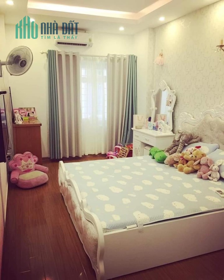 Cơ hội vàng,ĐỊNH CÔNG,42m2/5 tầng/3P ngủ,ngõ thông sang khu Đô thị