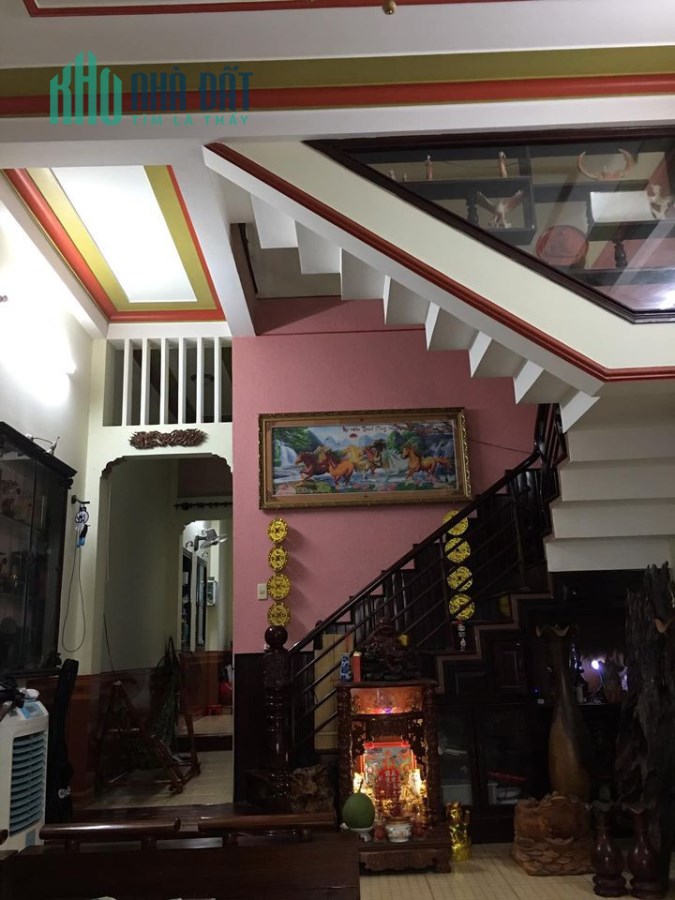 Bán nhà quận 10, NỞ HẬU, 38M2, nhà đẹp ở ngay, 0911687421