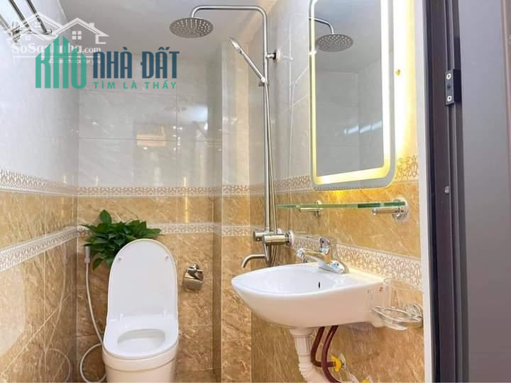 Bán Nhà Dương Văn Bé ,Minh Khái,HBT, Lô Góc, DT 37m2 x 4T, MT 3.5m, Giá chỉ 2.5 Tỷ