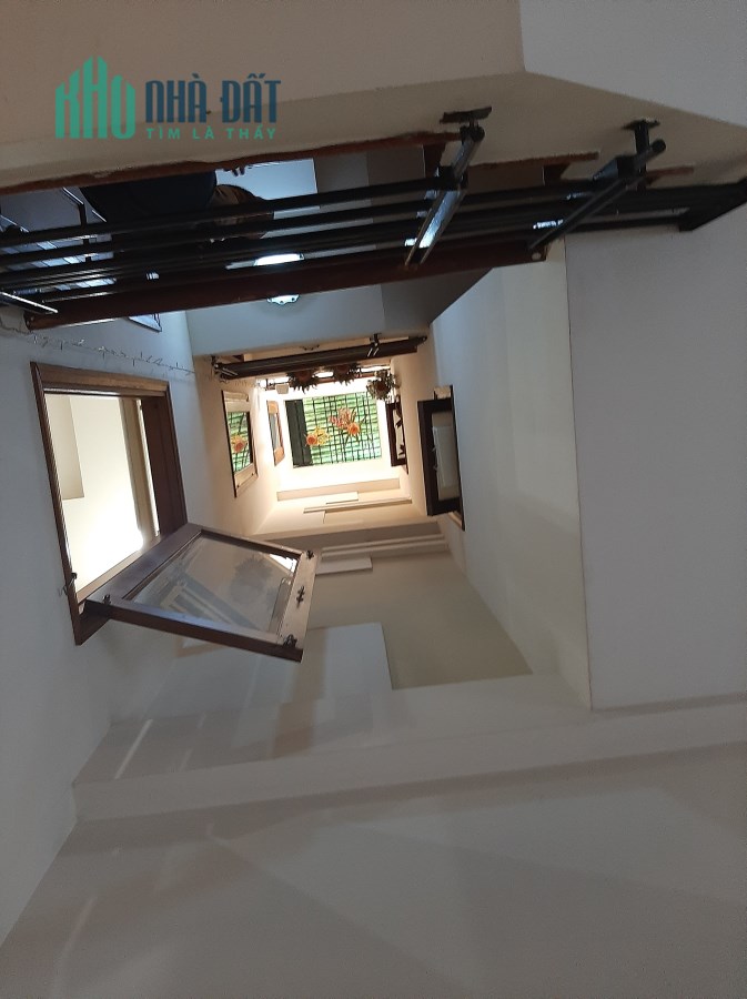 BÁN NHÀ mặt tiền Phùng Văn Cung, Phú Nhuận, 52m2 (4x13m)- 4 tầng – kinh doanh tốt