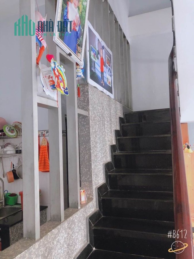 Bán nhà quận 10, XE TẢI, 79m2, nhà đẹp, 9.5 tỷ, 0911687421