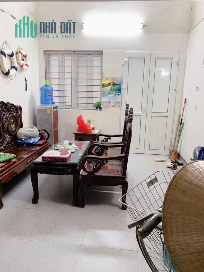 CẦN BÁN GẤP NHÀ PHÚC TÂN HOÀN KIẾM - 40M 3T 2xTỶ - GẦN PHỐ