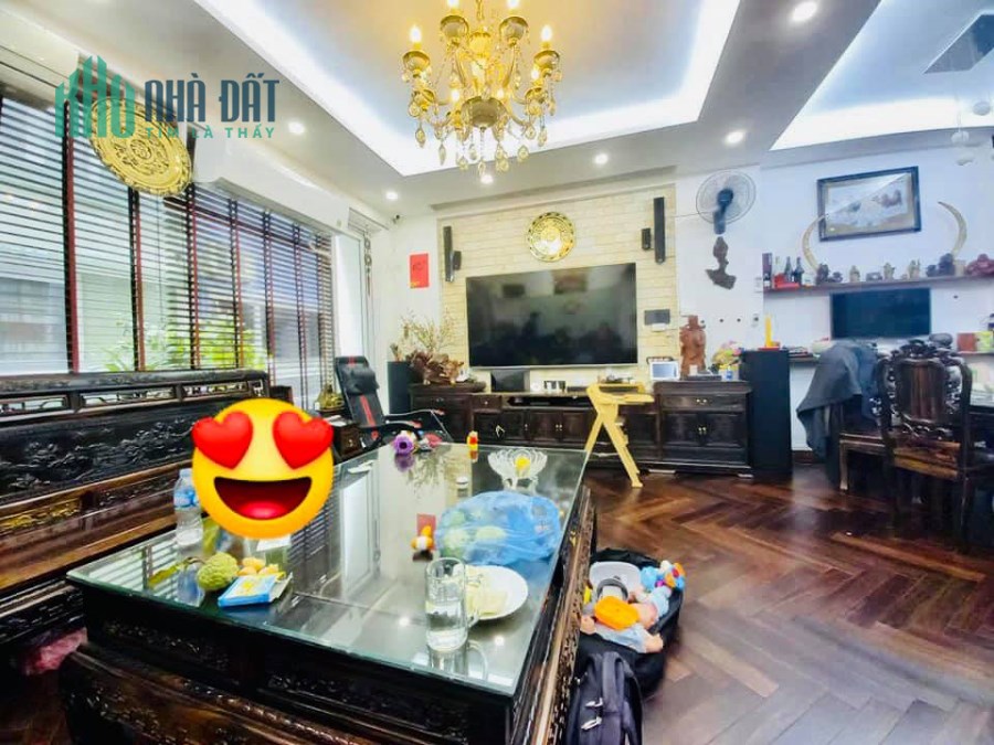 Nhà Đẹp Nội Thất Sang Trọng Phố Kim Đồng Dt 49m Giá 3.4 Tỷ