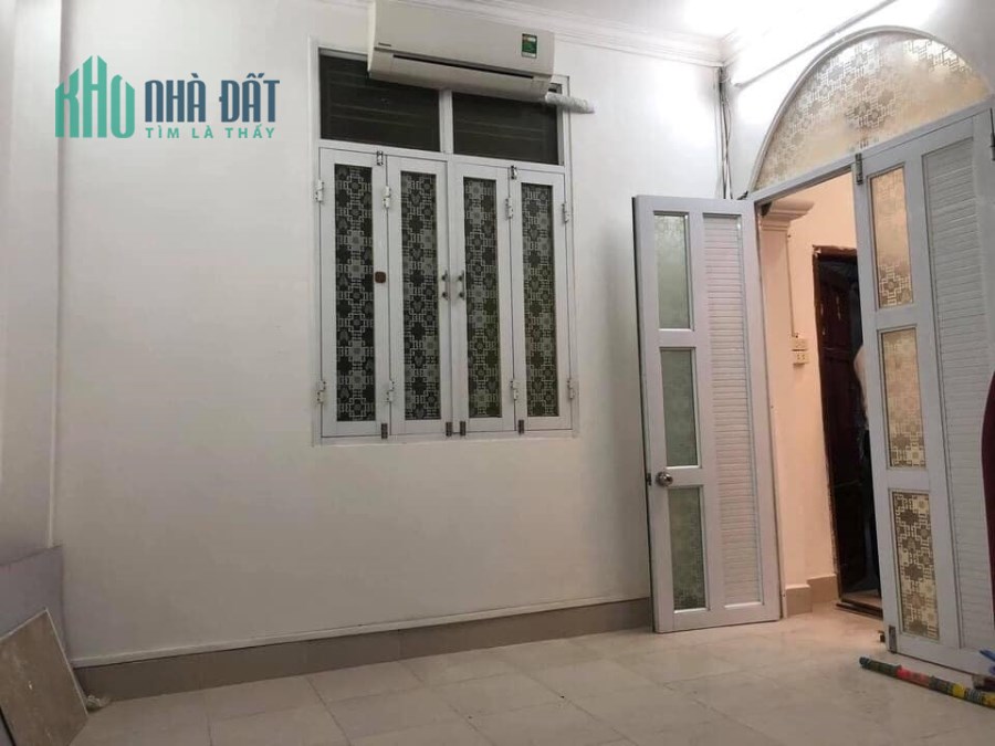 PHỐ HIẾM NHÀ BÁN - HAI BÀ TRƯNG QUẬN HOÀN KIẾM - 32M 5TỶ - TIỆN ÍCH