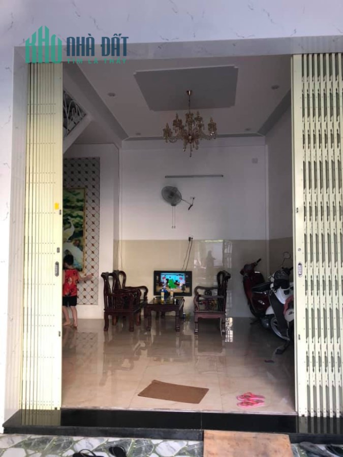 Bán nhà quận 5 63m2 ÔTÔ đỗ cửa nhỉnh 100tr/m2 0799149230