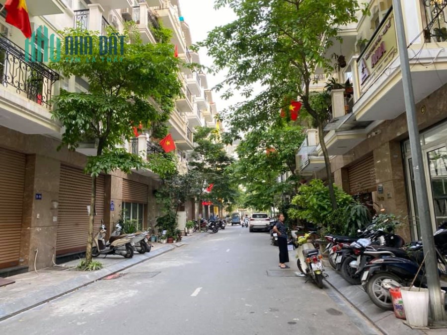 BÁN NHÀ BIỆT THỰ LIỀN KỀ VIP THANH XUÂN,70M2 X 6T,THANG MÁY,GARA ÔTÔ,KD VP, 17.5 TỶ.