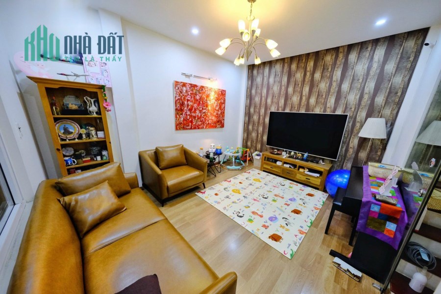 ĐẲNG CẤP PHỐ MỄ TRÌ, NAM TỪ LIÊM - KINH DOANH SẦM UẤT - NHỈNH 4 TỶ.