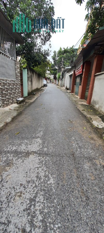 Bán nhà c4 ngõ Tôn Đức Thắng, Khai Quang, Vĩnh Yên 93,8m2, giá: 2.5 Tỷ. Liên hệ: 0986.797.222