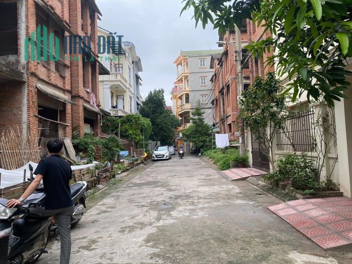 Chính chủ cần bán nhanh 2 lô đất đấu giá Sen Hồ, Lệ Chi giá chỉ từ 750tr. 0983253436