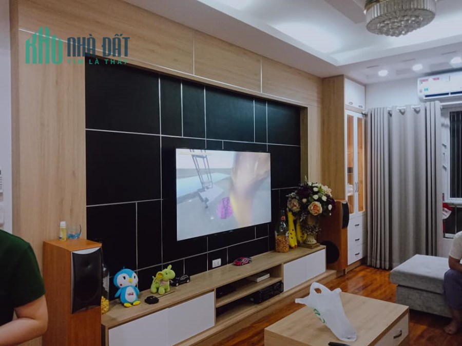 Cần bán nhà phố Trung Kính, nhà mới, nội thất hịn 46m, 5 tầng, 5.4 tỷ