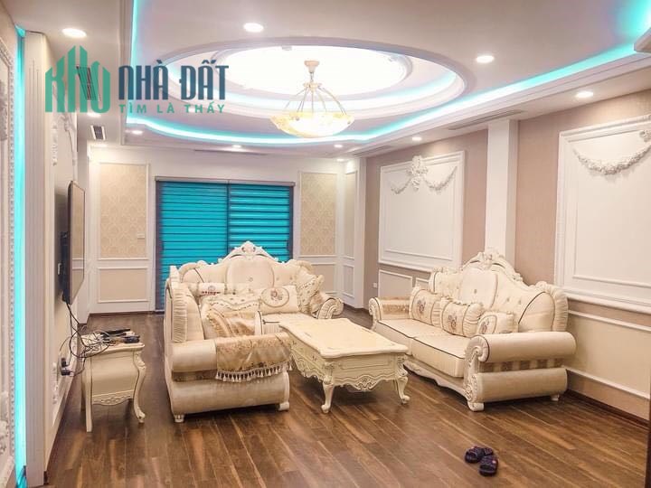 Trung tâm phố Nguyễn Thị Định,Phường Trung Hoà,Quận Cầu Giấy.