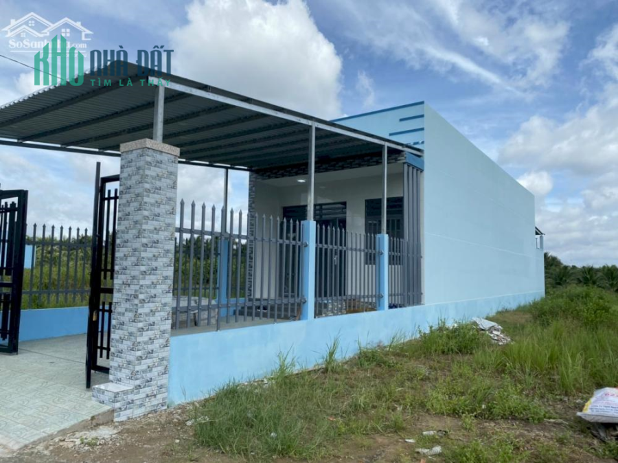Nhà đẹp 3 Phòng ngủ gần chợ giữa giá tốt nhất