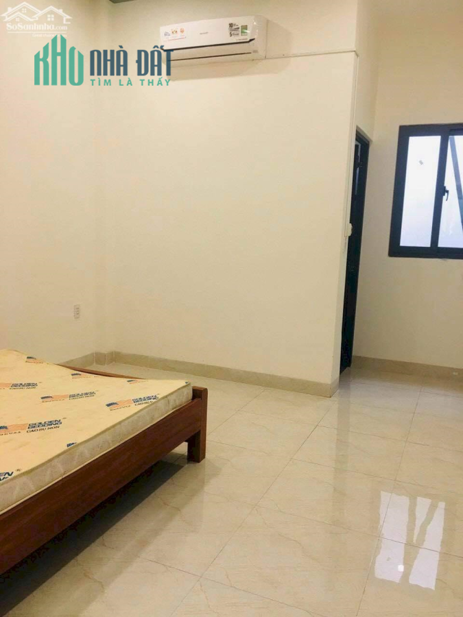 Cho thuê nhà 1 trệt 1 lầu giá 8tr/th Ph.Phú Mỹ . Thủ Dầu Một
