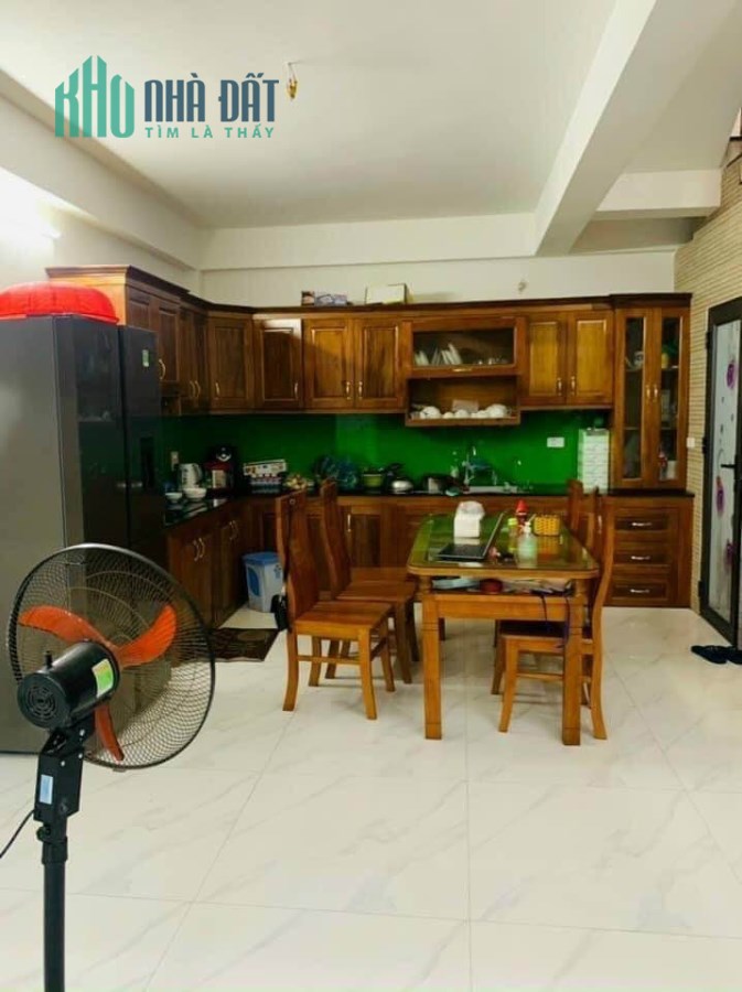 Bán nhà mậu thông Khai Quang, Vĩnh Yên.50m2, giá: 1,9x Tỷ.Liên hệ: 0986.797.222-0986.454.393
