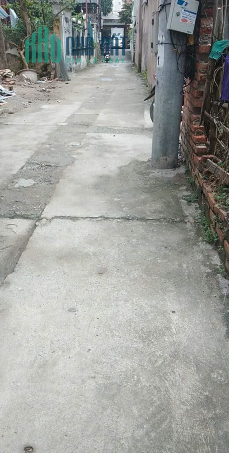 Lô góc Ngô Xuân Quảng ngõ thông lên 31Ha DT 33m2 giá chỉ 2.08 tỷ. LH 0983253436