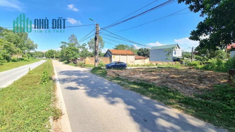 Bán đất Trục chính đường 24m đi Thanh Vân-Tam Dương