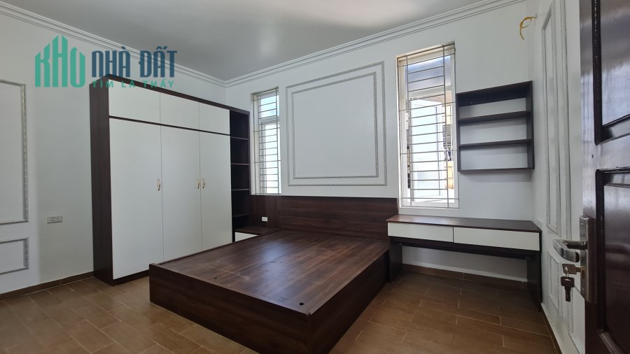 Bán nhà 4 tầng khu hành chính số 2 , Liên Bảo, Vĩnh Yên. Dt 85m2. Lh 0986.454.393-0989.797.222