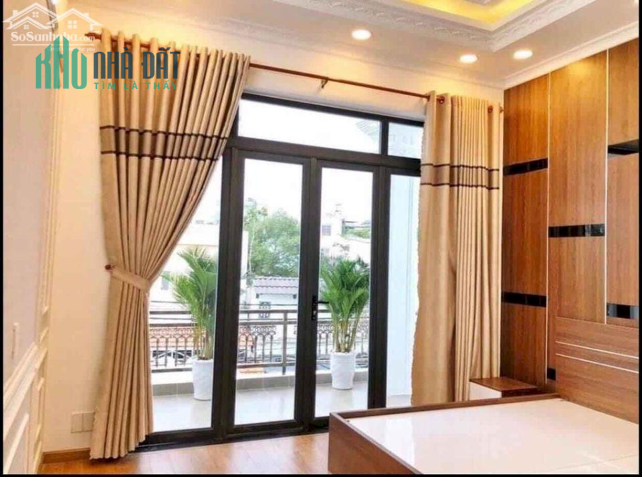 Bán gấp nhà Mỗ Lao 35m2 x 5 tầng, ô tô đỗ cổng, cách mặt phố 15m, giá 3.6 tỷ