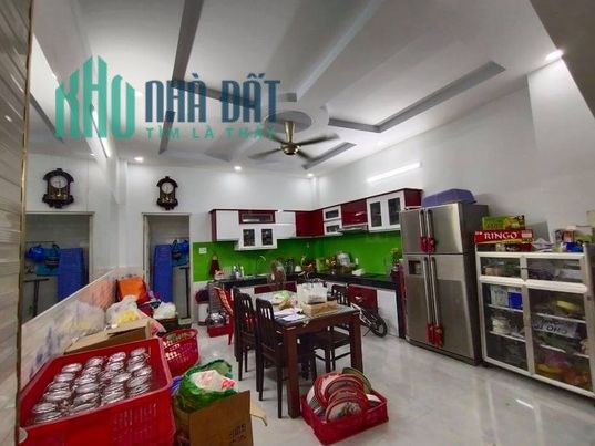 Bán nhà mặt tiền Nguyễn văn Săng,Tân Phú,60 m2 giá rẻ mùa ngộp chỉ 10,3 tỷ.lh0386817015