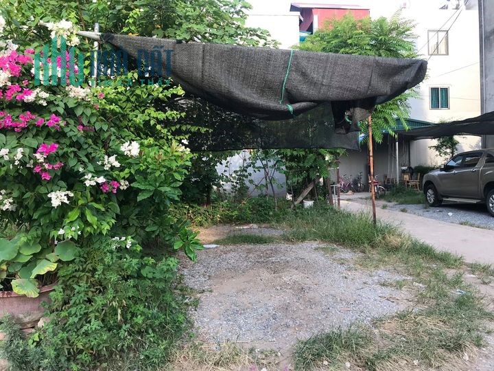 Bán đất Đặng Xá, Gia Lâm, cách đường Ỷ Lan chỉ 150m giá siêu đẹp 1.3 tỷ. 0983253436