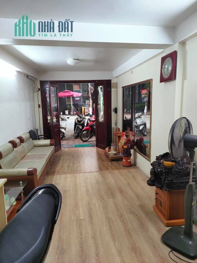 Bán nhà mặt phố Phan Kế Bính, Ba Đình 55m, 6 tầng, mặt tiền 5.8m, đang cho thuê, giá 23 tỷ.