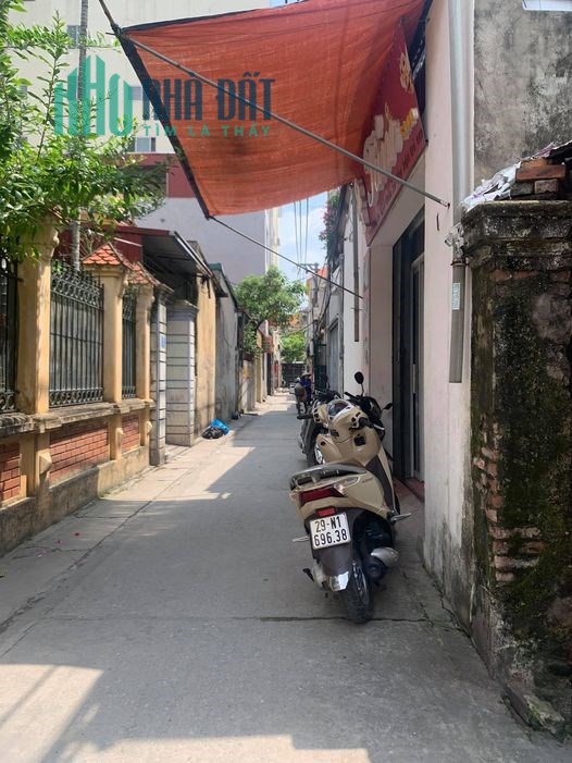Đất làng Vàng, Cổ Bi 56m2 đường thông 3.5m ngay gần đê đang làm.