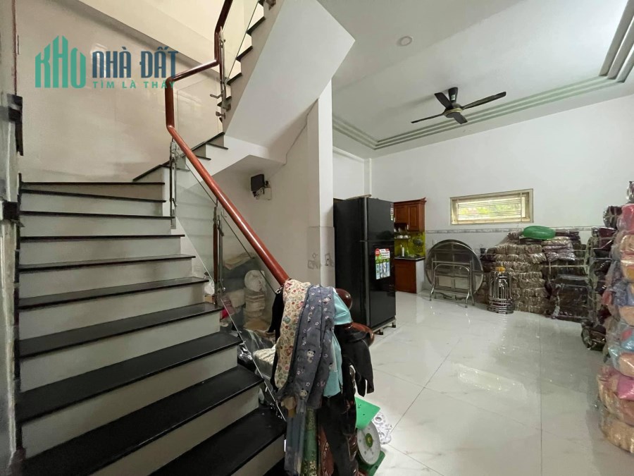 Bán nhà Đường Lê Trọng Tấn Bình Hưng Hoà Bình Tân, DT 106m2