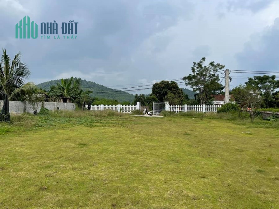 Cần Bán 1144m2 view núi BA VÌ HN siêu phẩm giá chỉ hơn 3 tỷ