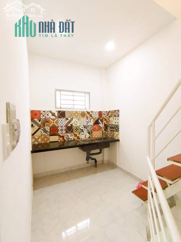 Bán Nhà HXH Đường Nguyễn Trãi Quận 1 DT 37m2 x 3 Tầng