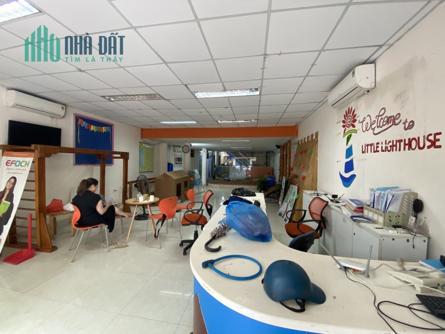 Cho thuê nhà phố Đặng Tiến Đông 170m x 4 tâng , MT 6m, ngõ rộng ô tô tải vào thoải mái , 47 triệu