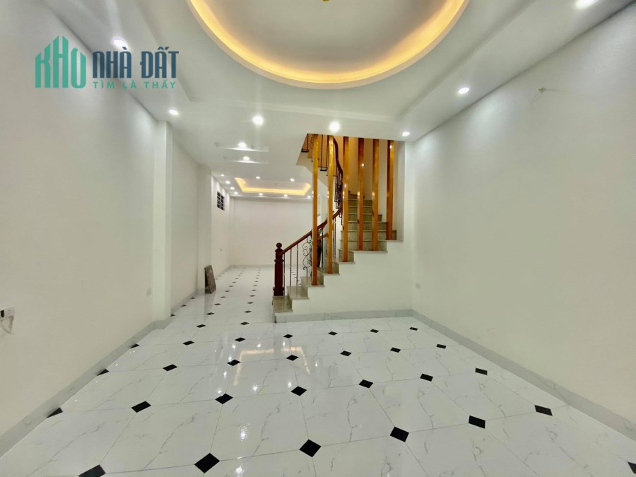 Nhà mặt tiền Nguyễn Đình Chiểu, Quận 1, 120m2, giá 45tỷ.