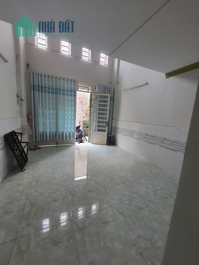 Chỉ 4 tỷ, 45m2, đầm sen quận 11 nhà đầy đủ công năng, nhà mới giao ngay, sổ vuông.
