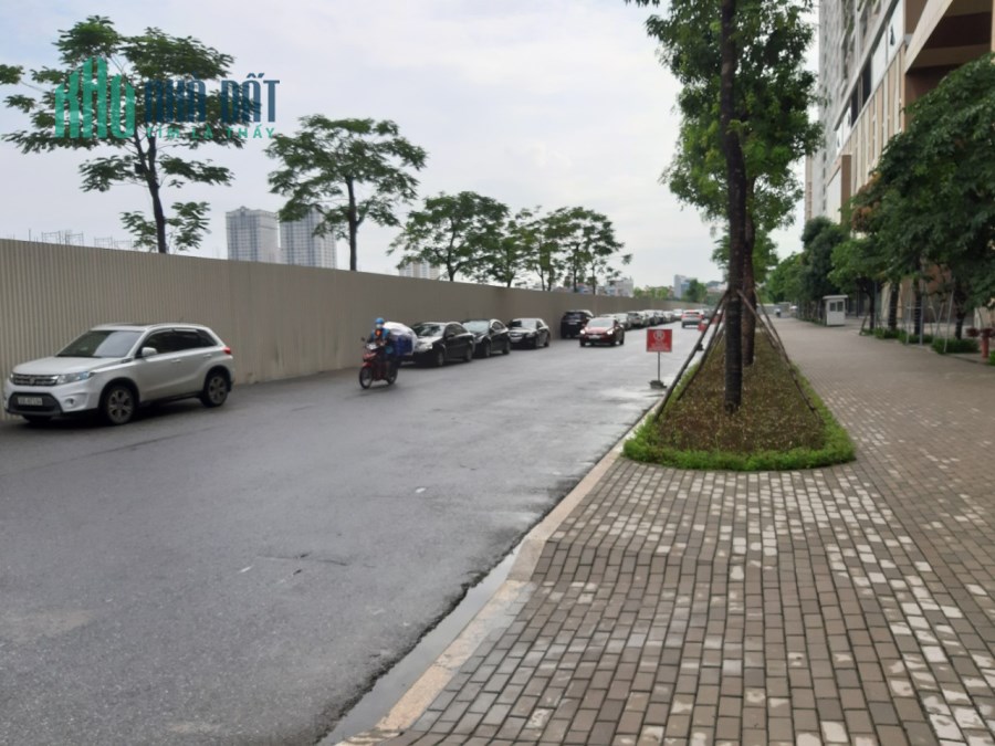 Chính chủ cho thuê 3000m2 mặt bằng tầng 1 dự án 6th element