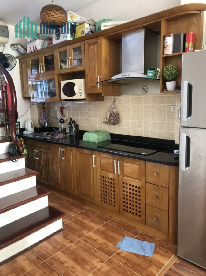 Bán nhà mặt phố Khâm Thiên,DT 25m x 5 tầng,vỉa hè rông,kinh doanh sầm uất