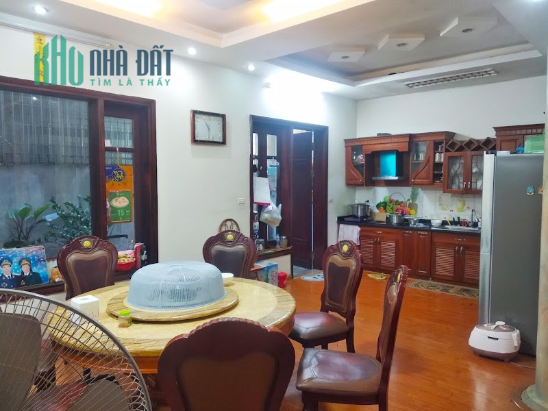 Bán Biệt Thự KĐT Xa La, Hà Đông, 158m*4T*MT8m, 15 tỷ, 3 Ô Tô Tránh, Nhà Đẹp.LH:0397194848