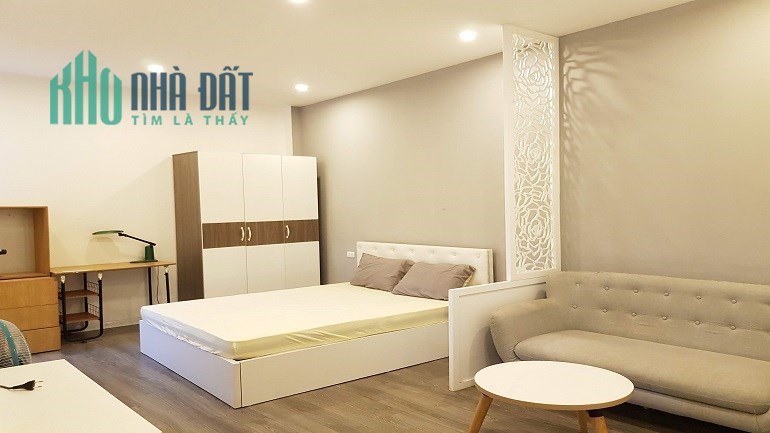 Cho thuê căn hộ dịch vụ tại Đội Cấn, Ba Đình, 30m2, 1PN, đầy đủ nội thất mới hiện đại