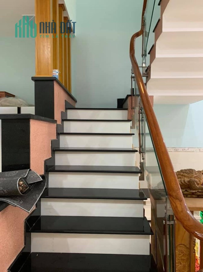 Bán nhà quận 10, 30m2 đẹp ở ngay, 4 tỷ, 0911687421
