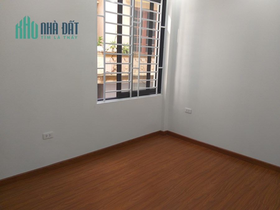Siêu hiếm phố Tương Mai – Hoàng Mai - 50m ô tô - 5 ngủ - nhỉnh 3 tỷ