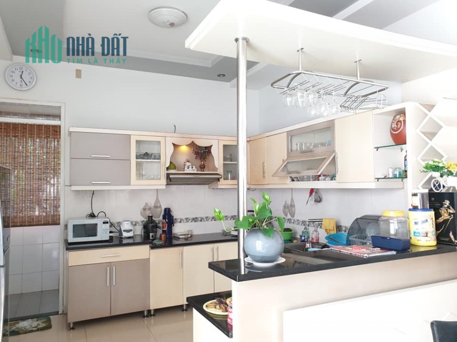 Biệt thự đẳng cấp 210m2 HXH-Trần Xuân Soạn-Quận 7- 3 tầng -Tặng toàn bộ nội thất 16,3 tỷ.