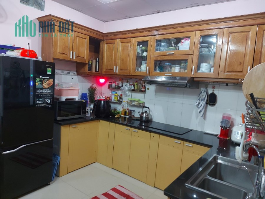 Giảm giá sốc 500 triệu, bán gấp nhà Nhất Chi Mai, Tân Bình 52m,2 tầng hẻm 3m chỉ 4.65 tỷ.