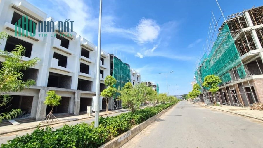 BÁN SHOP HOUSE PARK HILL TM4 –NHÀ 5 TẦNG GIÁ CHỈ 3,7x Tỷ